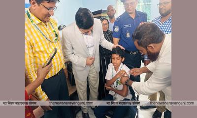 আড়াইহাজারে টাইফয়েড টিকাদান ক্যাম্পেইন