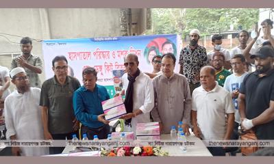 খানপুর হাসপাতালে দুই পরিচ্ছন্ন কর্মীর ব্যয় বহন করবেন  বাবুল