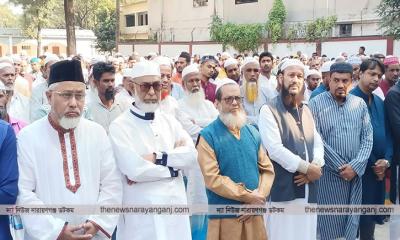 এক কাতারে পাশাপাশি কালাম, মুকুল, মাকসুদ