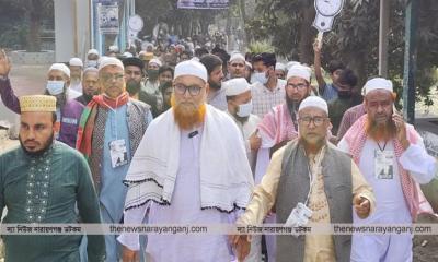 মুছাপুরে দেওয়াল ঘড়ি নিয়ে সিরাজুল মামুনের গণসংযোগ