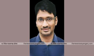 সেন্ট্রাল ঘাটে ফ্রি ট্রলার চালু করেছেন জাকির খান