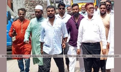 সাখাওয়াতের পাশে সেই ডাকাত শহীদ