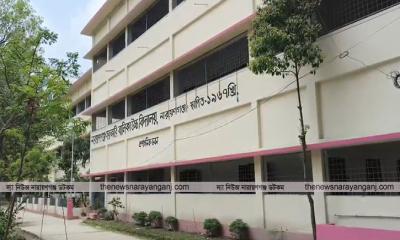 এসএসসি পরীক্ষাকেন্দ্রে বিদ্যুৎ বিপর্যয়