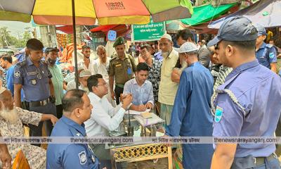 সোনারগাঁয়ে ফুটপাত দখল ও অবৈধ পার্কিংয়ে অভিযান, ১৪ জনের কারাদণ্ড
