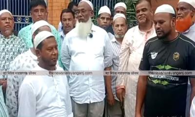 হত্যা মামলার আসামি চেয়ারম্যান প্রকাশ্যে
