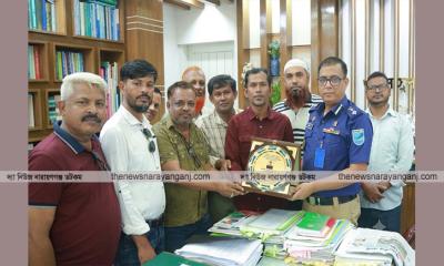 বিদায়ী পুলিশ সুপারকে জার্নালিস্ট ইউনিটির সম্মাননা প্রদান