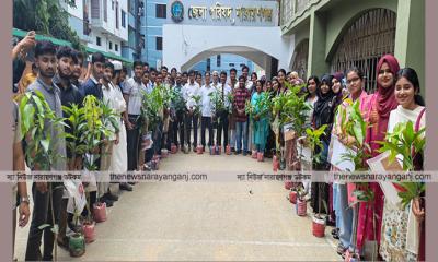 ৭১ কৃতি শিক্ষার্থীকে সংবর্ধনা দিল নারায়ণগঞ্জ জেলা পরিষদ
