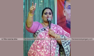 ১৫ আগস্ট পালনকারীদের নেতাদের সাথে দেখলে রক্তক্ষরণ : দিনা