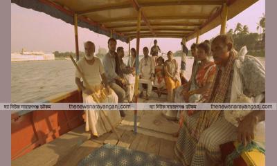 ‘শীতলক্ষ্যার জল, কেন বোবা অশ্রুজল’