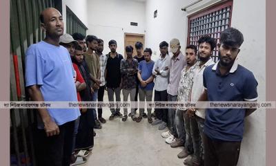 ফতুল্লায় মিছিলের প্রস্তুতির সময়ে আওয়ামী লীগের ১৬ জন গ্রেপ্তার