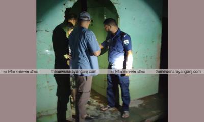 ধলেশ্বরীতে মাটি কাটা বন্ধে পুলিশের অভিযান, গ্রেপ্তার ৪