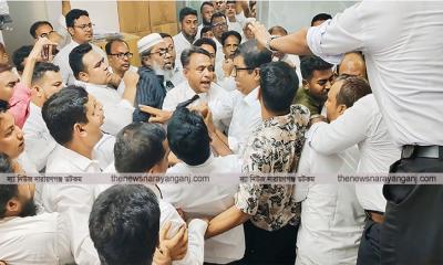 আইনজীবীদের বিরোধে বিব্রত বিএনপি