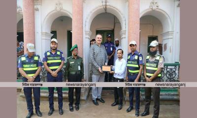 সোনারগাঁয়ের পানাম নগরী ও জাদুঘর পরিদর্শনে মার্কিন রাষ্ট্রদূত
