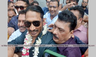 জাকির খানে ভোল পাল্টাচ্ছেন নেতাকর্মীরা