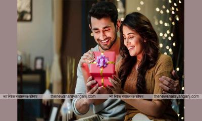 ভালোবাসা দিবসে উপহার: দামের চেয়ে অনুভূতির গল্প
