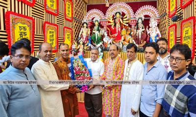 নারায়ণগঞ্জ বিভিন্ন পূজামণ্ডপ পরিদর্শনে আনিসুল ইসলাম সানি
