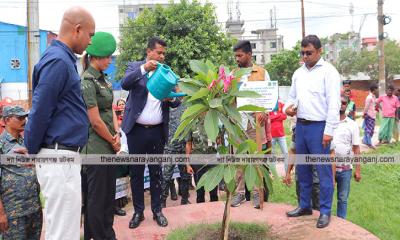 আনসার ও গ্রাম প্রতিরক্ষা বাহিনীর বৃক্ষরোপণ